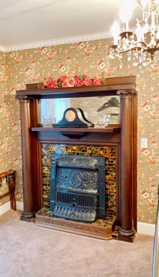 The Ginkgo Tree Bed & Breakfast Mount Pleasant Exterior photo