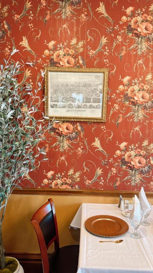 The Ginkgo Tree Bed & Breakfast Mount Pleasant Exterior photo