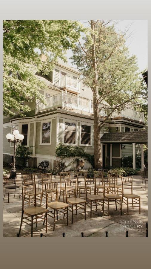 The Ginkgo Tree Bed & Breakfast Mount Pleasant Exterior photo