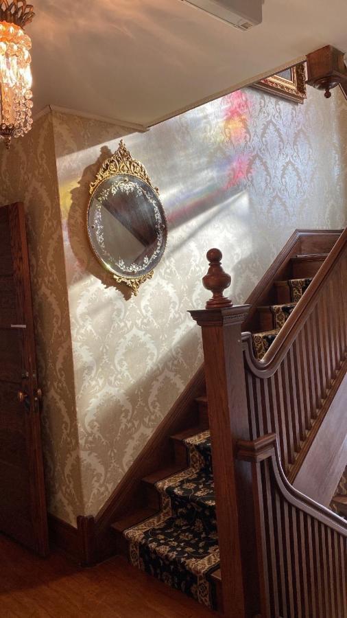 The Ginkgo Tree Bed & Breakfast Mount Pleasant Exterior photo