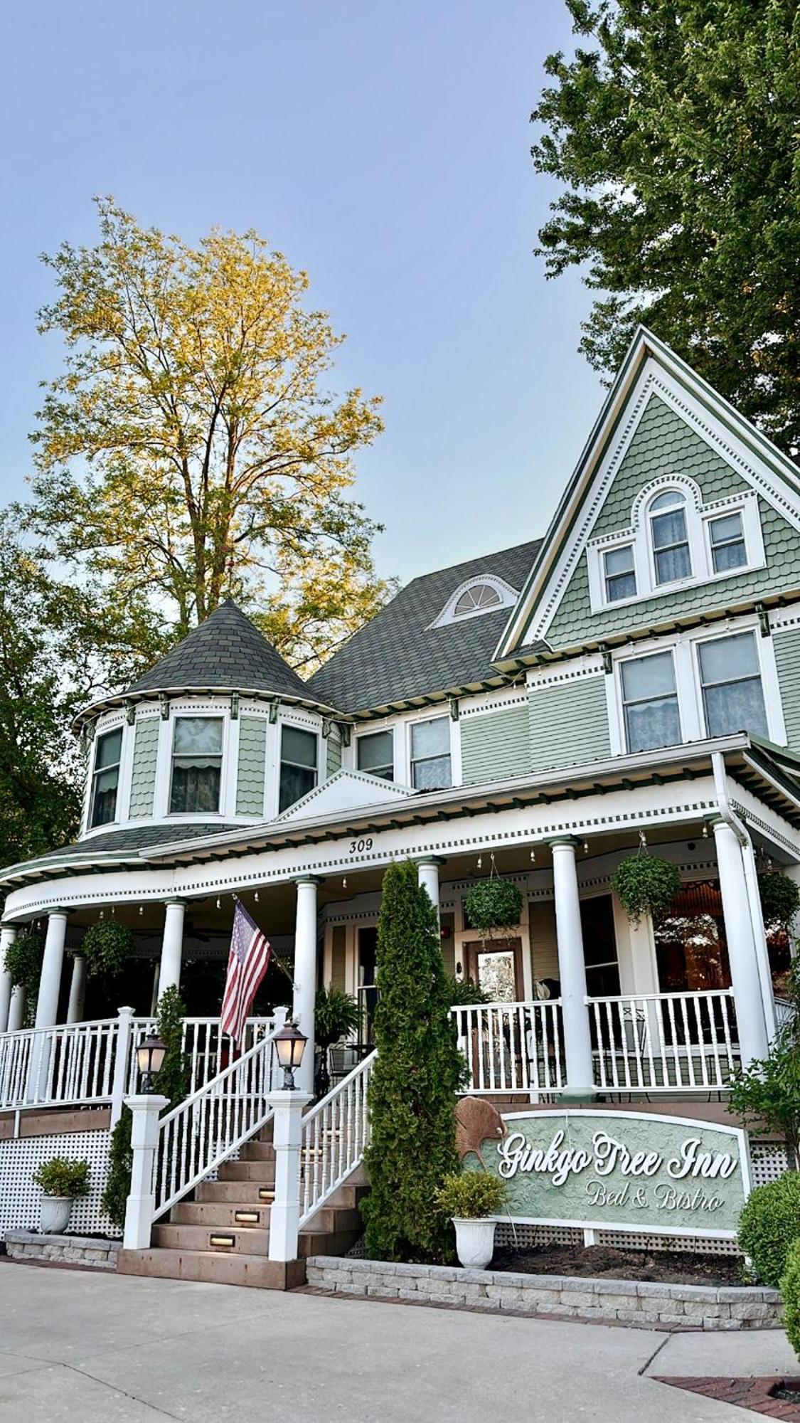 The Ginkgo Tree Bed & Breakfast Mount Pleasant Exterior photo